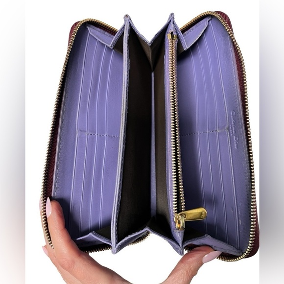 DIOR | Vintage Trotter Print Patent Leather Long Zip Wallet in Bordeaux/Lavender - Picture 7 of 16